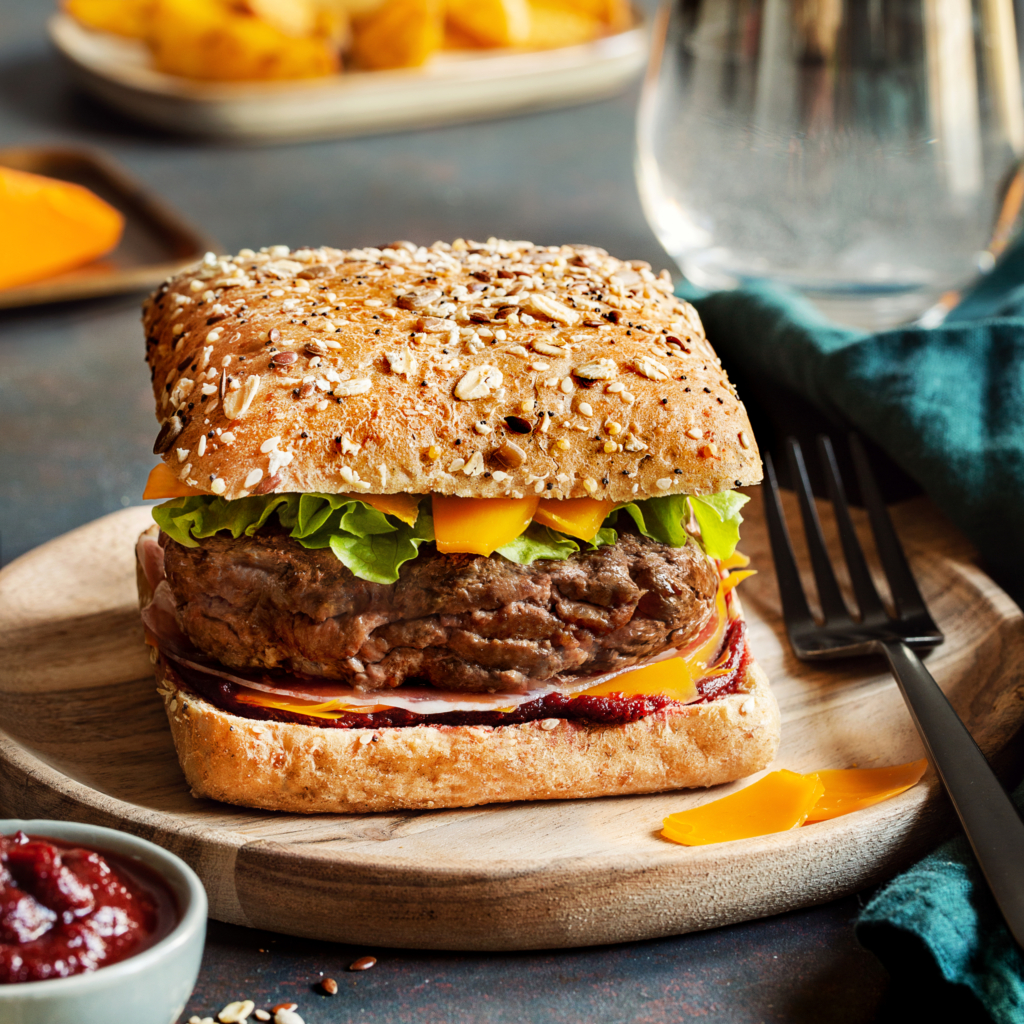 Burger mimolette sauce ketchup de betterave Pains Jacquet