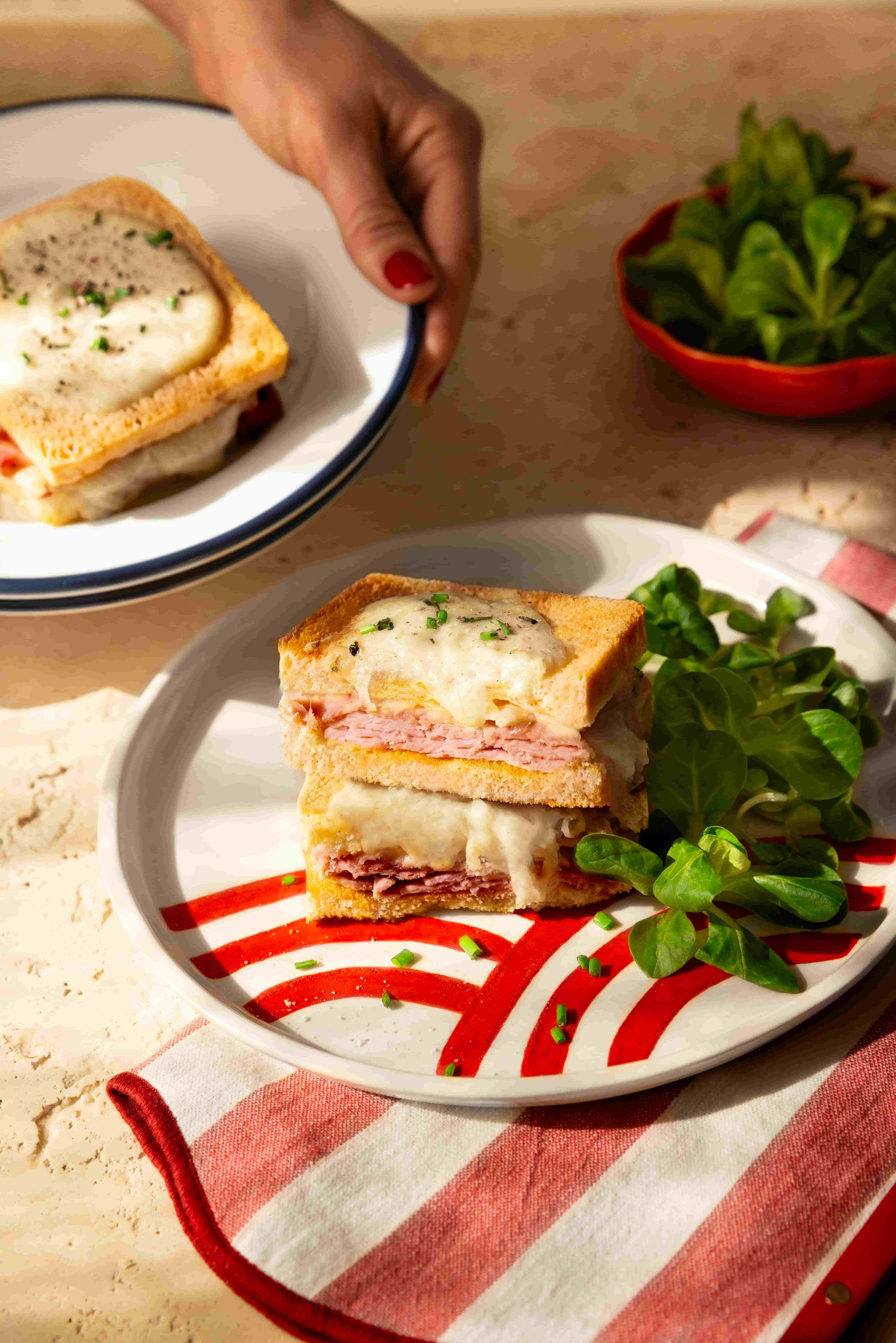 Croque-Monsieur au Pain de Mie Sans Croûte
