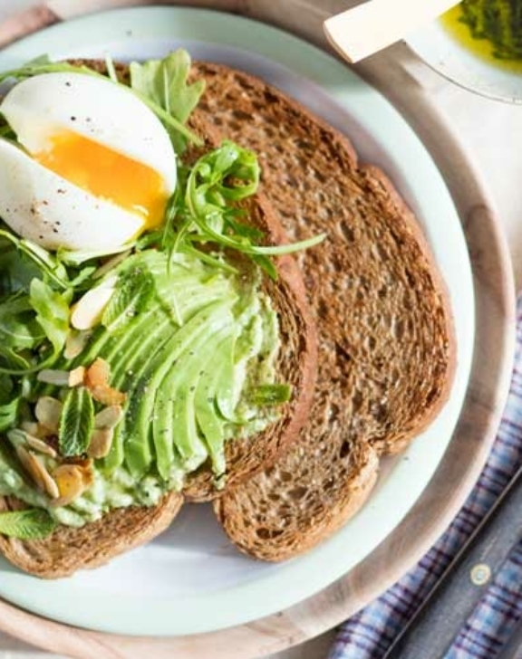 Tartine œuf avocat