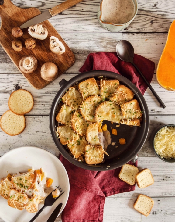 Lasagne avec pain de mie, butternut et champignons