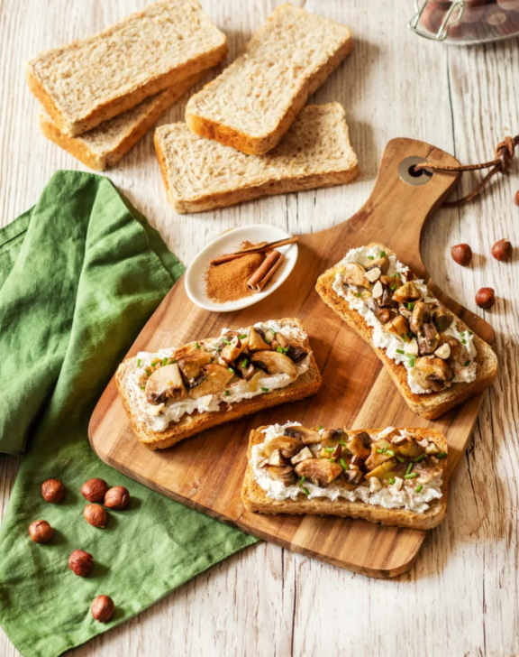 Tartine aux champignons et cannelle