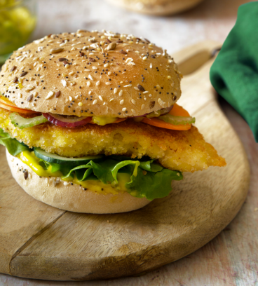 Burger au poisson et sauce tartare