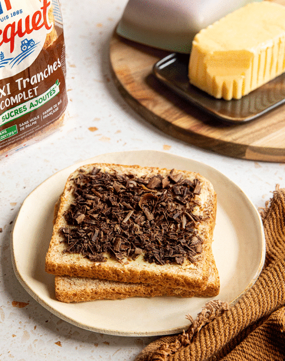 Tartine beurre et copeaux de chocolat