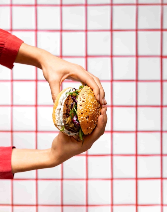 Burger végétarien au Tzatziki et aubergines grillés