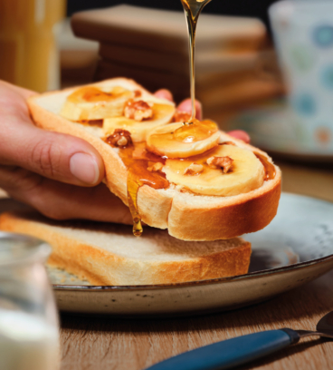 Tartine aux éclats de noix